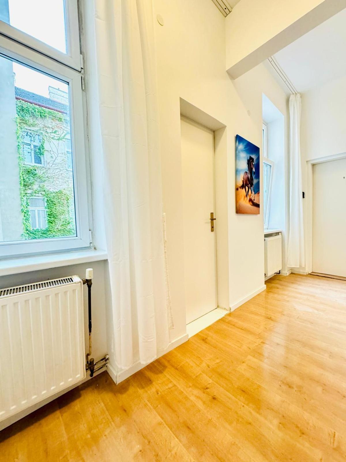 5Br Shared Apt Ideal For Groups 7 Min To Westbahnhof 维也纳 外观 照片